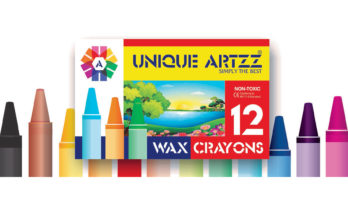 12 Wax Crayons 57 mm
